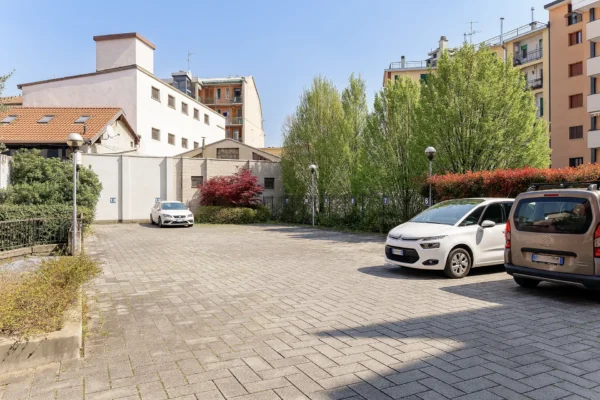 CHS posti auto Residence Milano 4 CHS posti auto Residence Milano 4