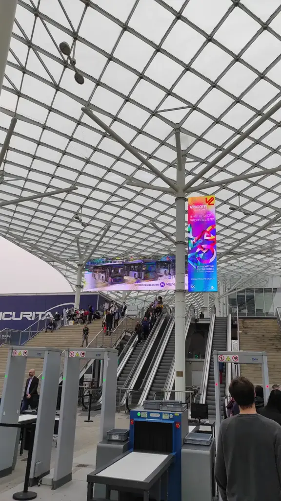 Esterno fiera Rho Milano Esterno fiera Rho Milano